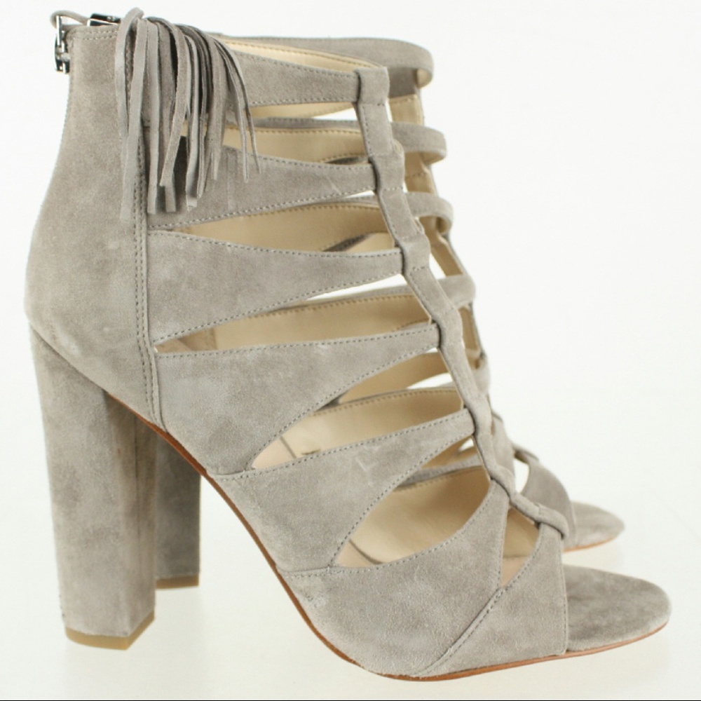 NWT Marc Fisher Hindera Gray Suede Gladiator Heels